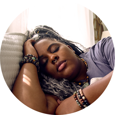Woman with narcolepsy type 1 sleeping in bed